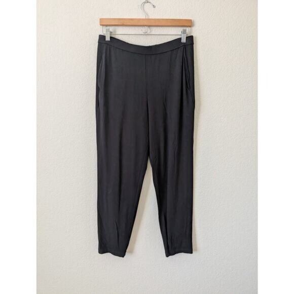 Eileen Fisher Black Viscose Tapered Leg Pants Medium Pull On Sustainable Comfort - Picture 3 of 9